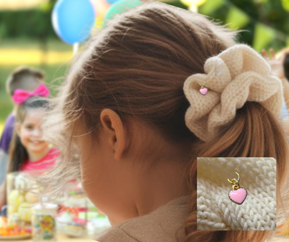The Sweetheart Knit Wool Scrunchie in Cream White