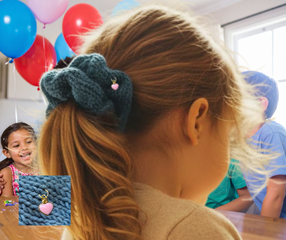 The Sweetheart Knit Wool Scrunchie in Discover Blue