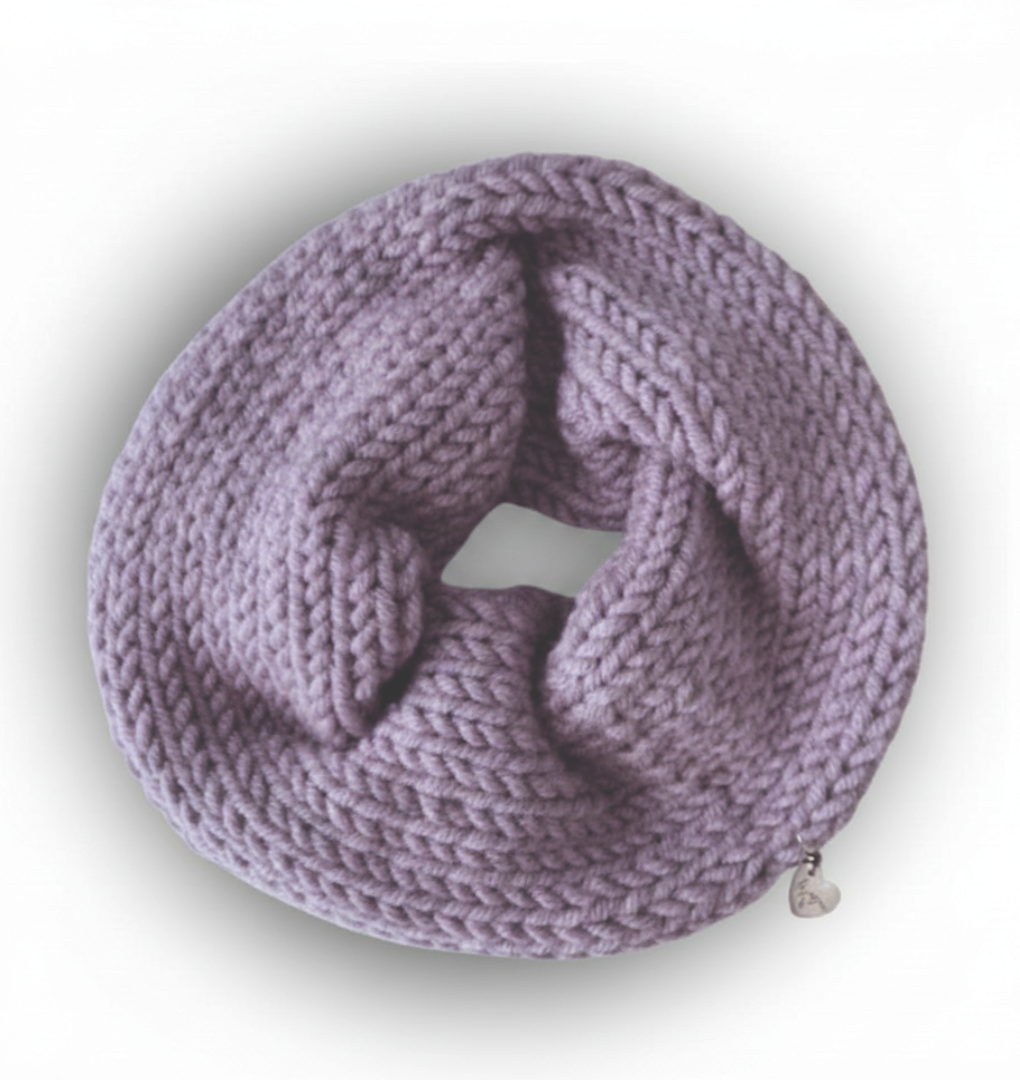 Dusty Lavender - Merino Wool  Palette:  Summer