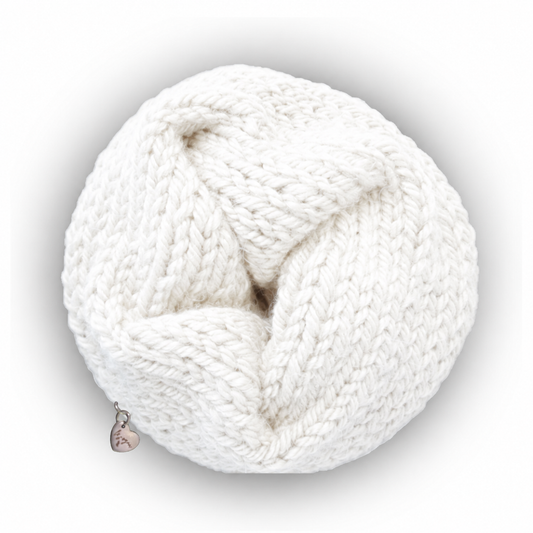 Snow White - Highland/Alpaca Wool - Palette: Winter-le joyau shop - Luxury Natural Fiber Hair Wraps